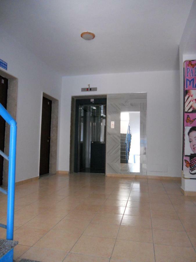 Lungomare Apartament Sea View Влёра Экстерьер фото