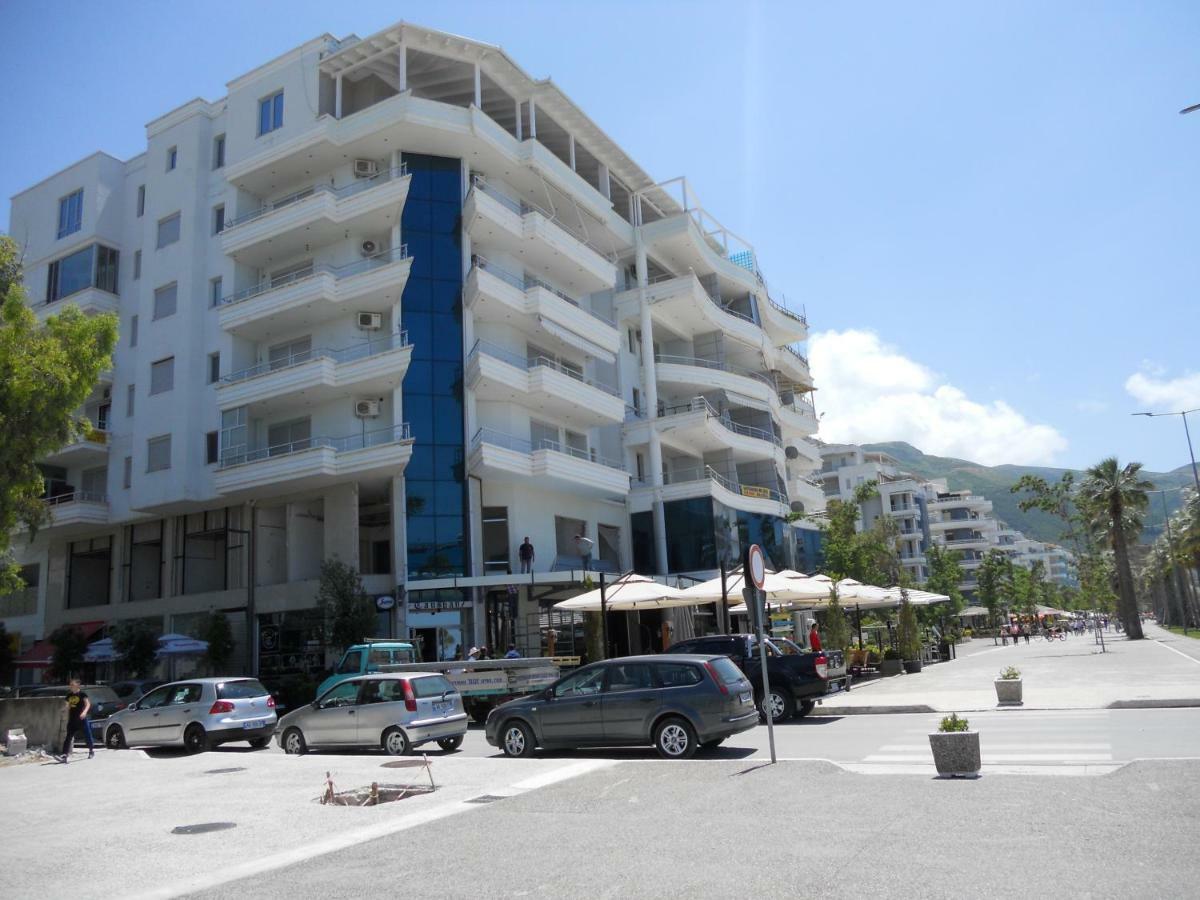 Lungomare Apartament Sea View Влёра Экстерьер фото